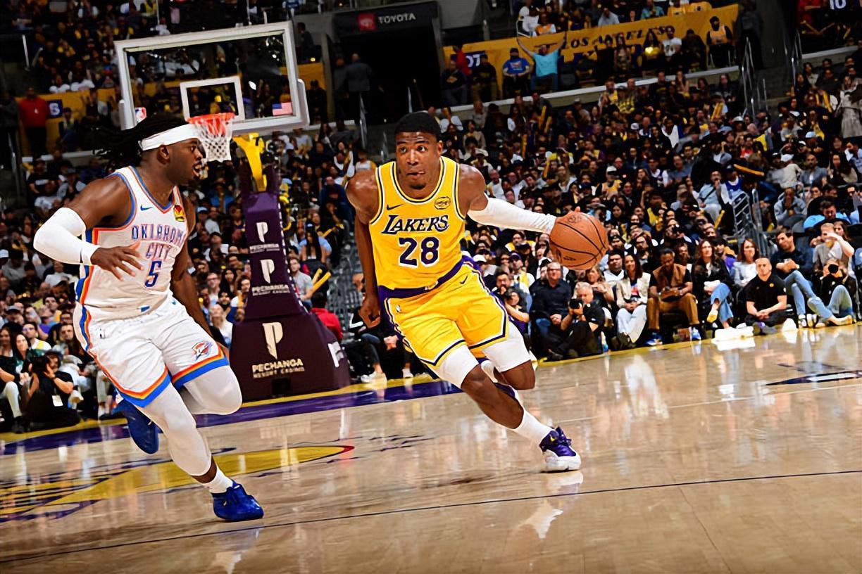 实时比分-为数不多的正常人！结果湖人锋线大将还是没有得到足够的球权？